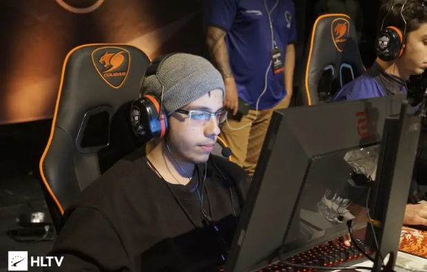 成为了球迷 成为了球迷